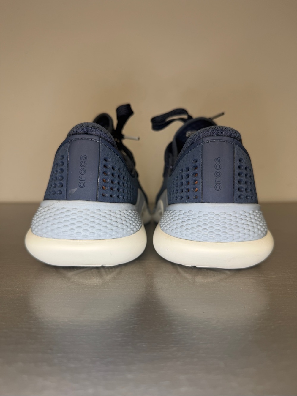 B21 Crocs Literide 360 Pacer Blue Mens Size 9M Lace Up Lightweight Sneakers - Picture 8 of 11